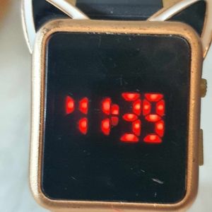 🦋10/$20🦋 Accutime Rose Gold/Black Cat LCD Digital Girl's Watch
